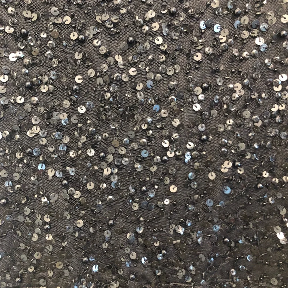Time to sparkle and shine this holiday season - Picture 3 of 9